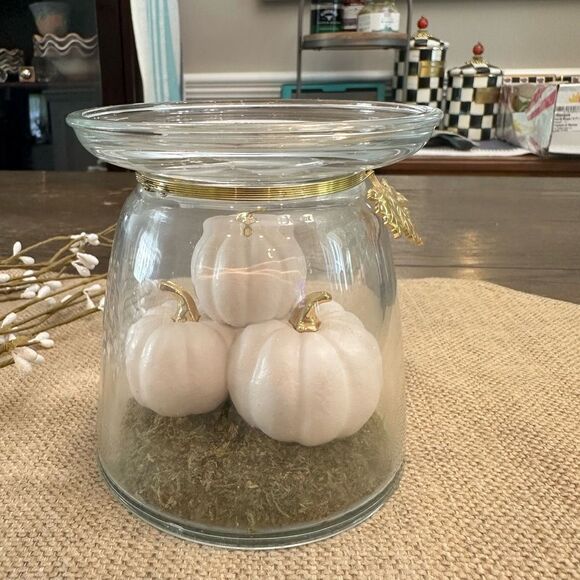 Bath & Body Works White Pumpkins Enclosed in Glass Pedestal 3 Wick Candle Holder - Picture 2 of 6